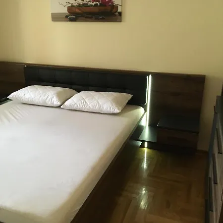 Zlatiborska 2 * Zlatibor