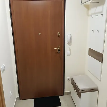 アパート Zlatiborska 2