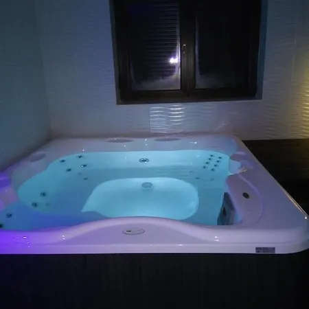 Zlatiborska 2 * Златибор