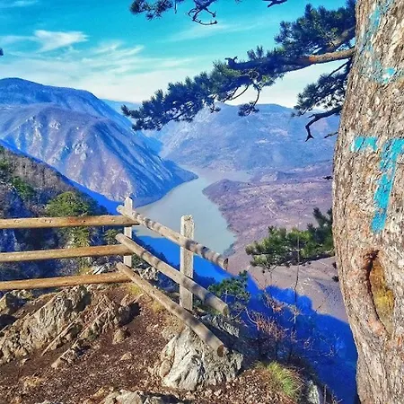 Zlatiborska 2 Апартаменты