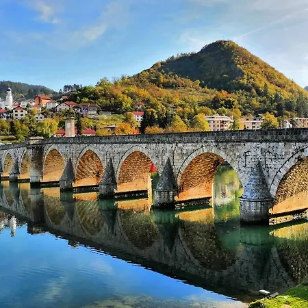 Zlatiborska 2 ズラティボール