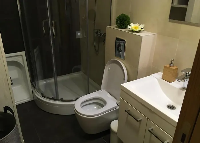 Zlatiborska 2 * Zlatibor