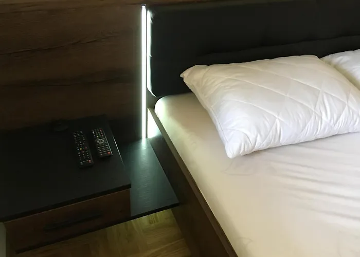 Zlatiborska 2 * Zlatibor