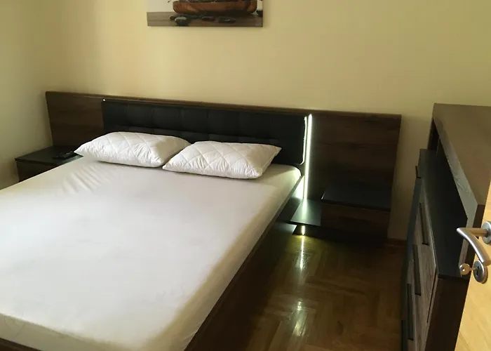 Zlatiborska 2 * Zlatibor