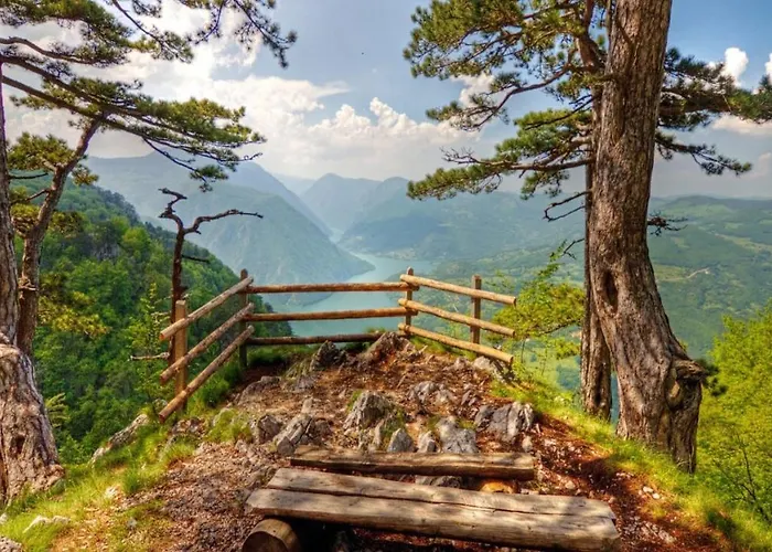 Zlatiborska 2 Appartement *